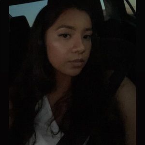 Meet your Posher, Ivette